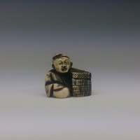 象牙彫刻 帯留