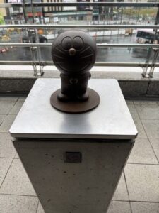 駅のドラえもん