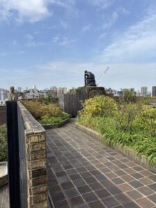 朝倉彫塑館　屋上庭園 