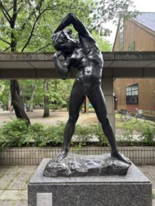 井の頭自然文化園 建物と北村西望作品
